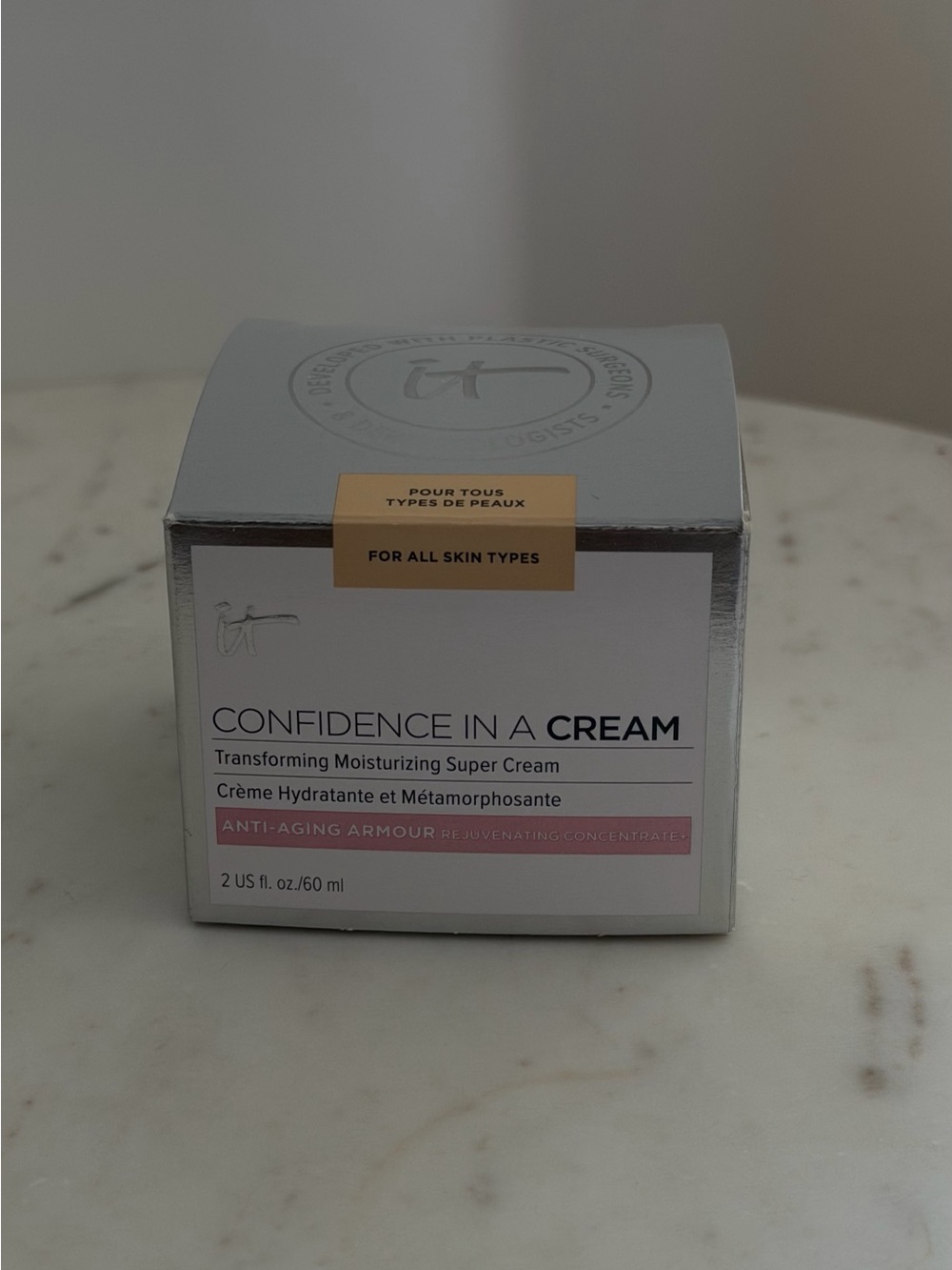 IT Cosmetics Confidence In A Cream - Moisturizing Super Cream